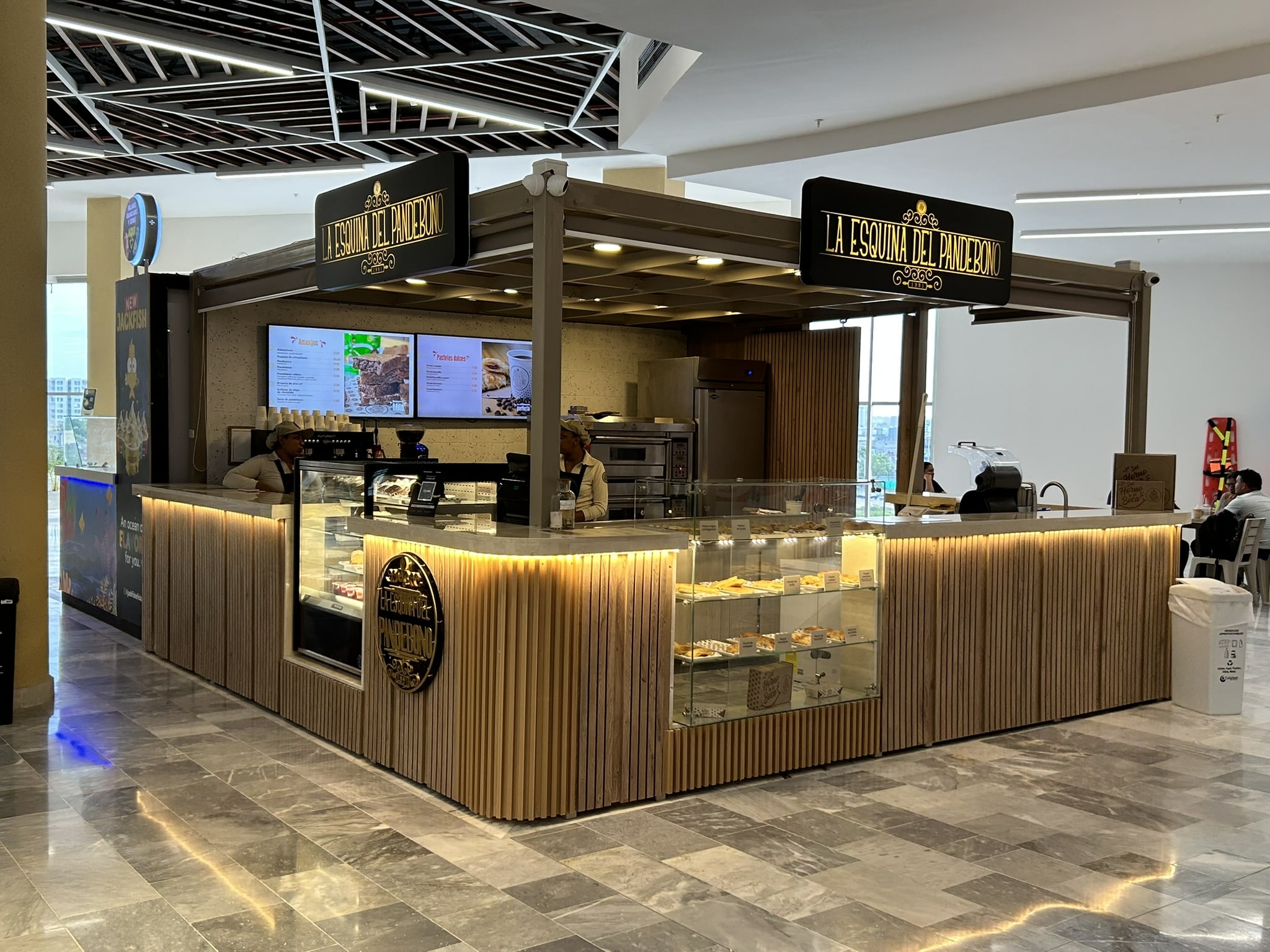 ESQUINA DE PANDE BONO 2-min