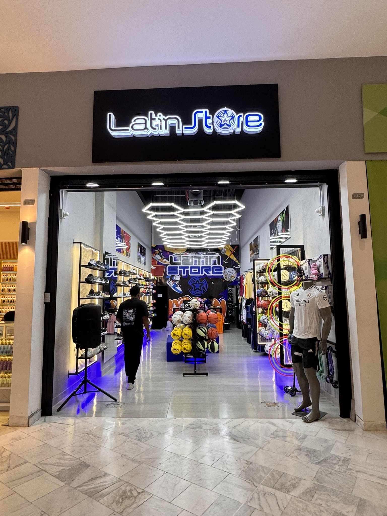 LATIN STORE