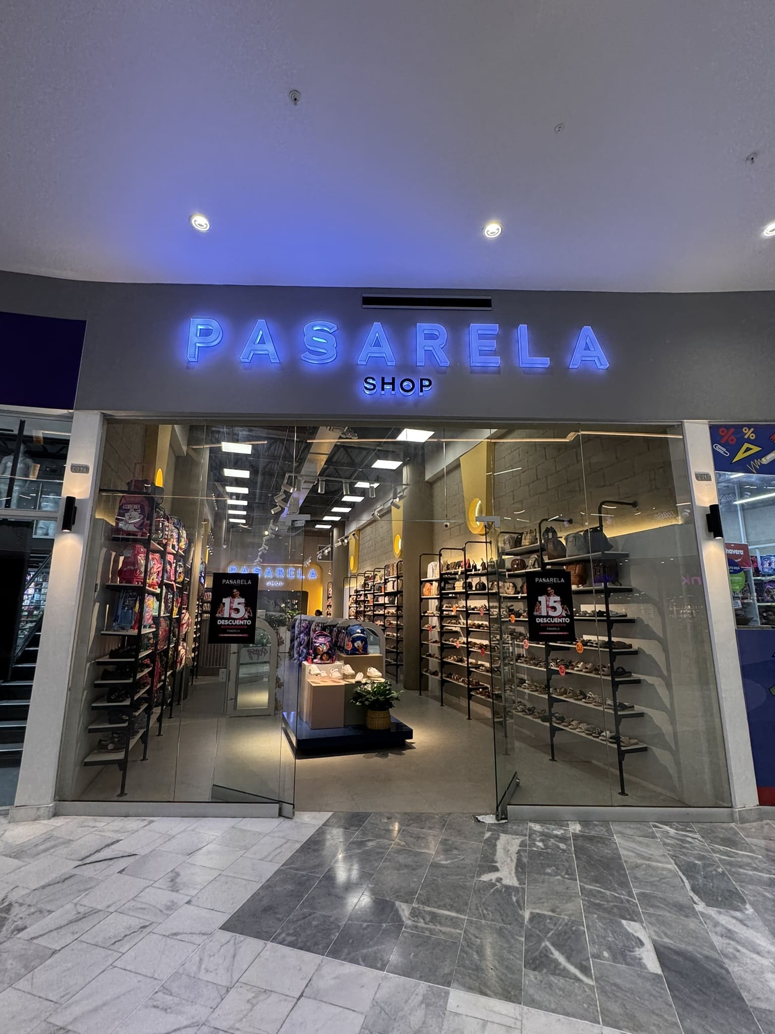 PASARELA SHOP 1